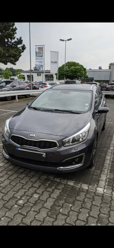 Kia Ceed SW / cee