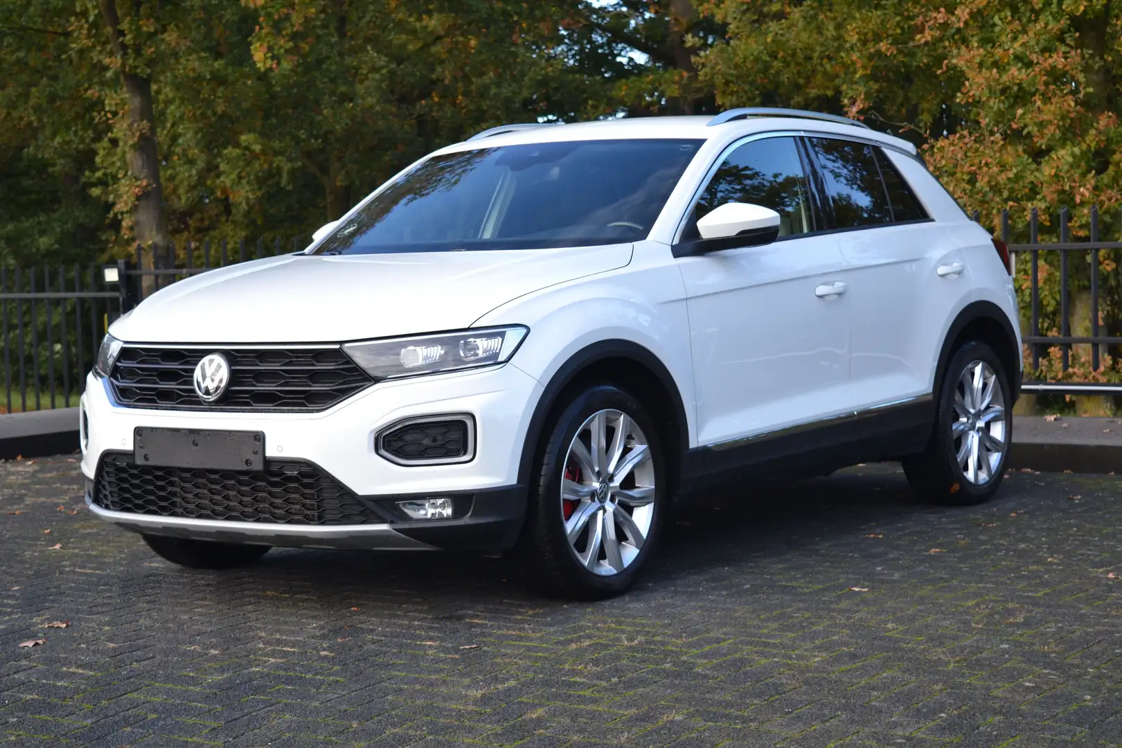 Volkswagen T-Roc 1.5 TSi Sport | Navi | Camera | ACC | Virtual Cock Wit - 1