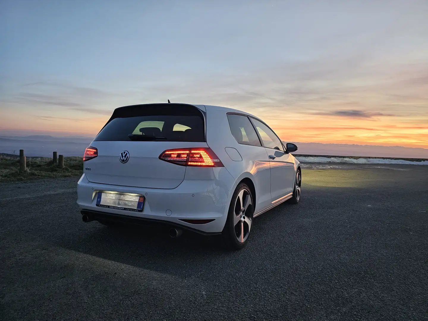 Volkswagen Golf GTI Golf 2.0 TSI 220 BlueMotion Technology GTI Blanc - 1
