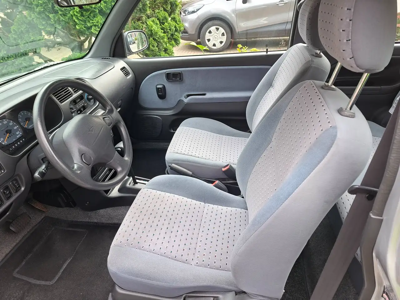Daihatsu Cuore 1.0-12V XTi, foto 6