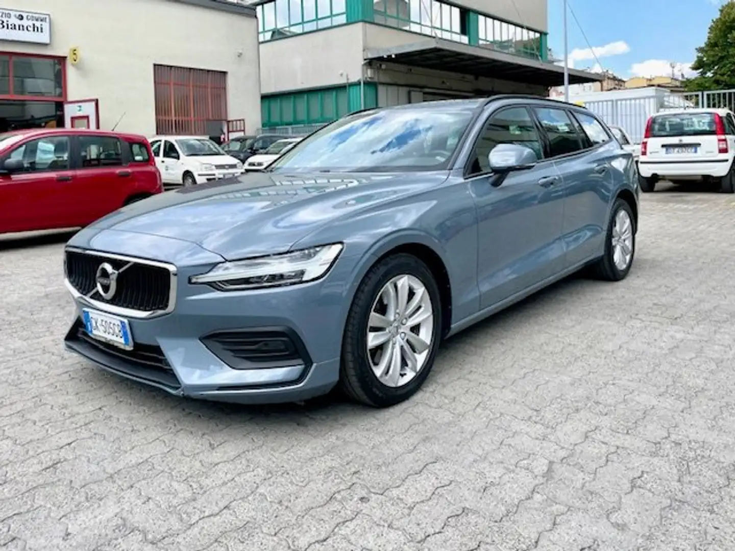 Volvo V60 V60 2.0 b4 MHEV PERFETTA GARANZIA 12M!!! - 1
