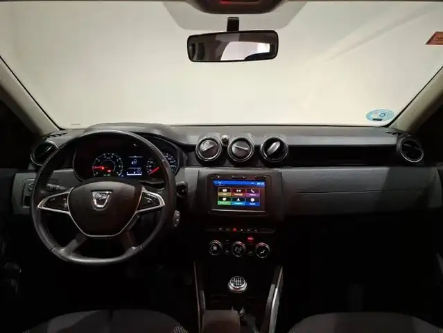 Dacia Duster view 6