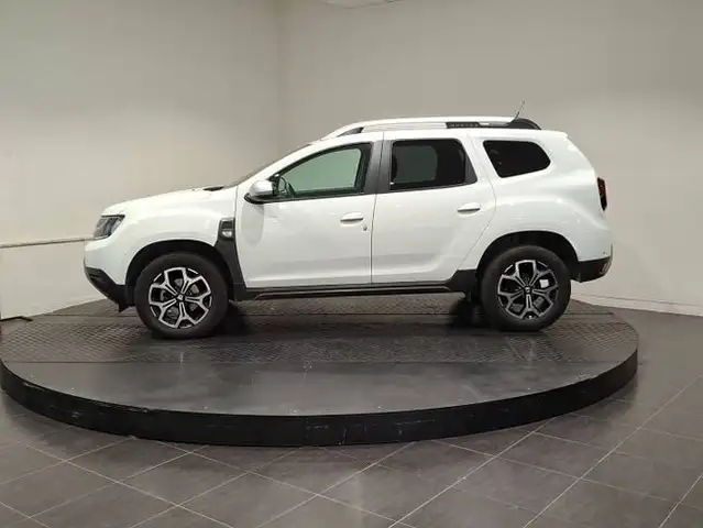 Dacia Duster view 4