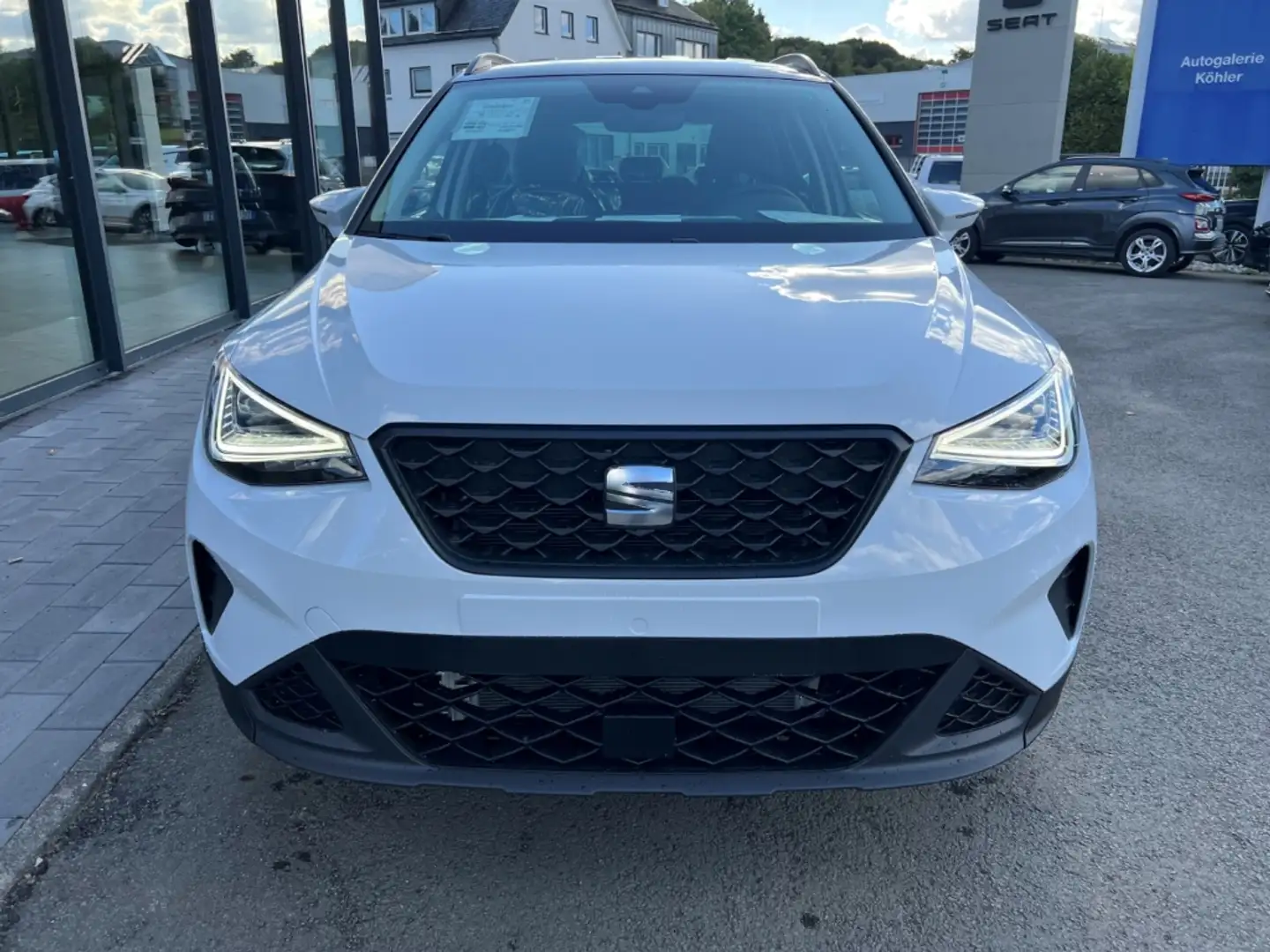 SEAT Arona Road Edition 1.0 TSI Sitzhzg., Soundsystem Blanco - 2