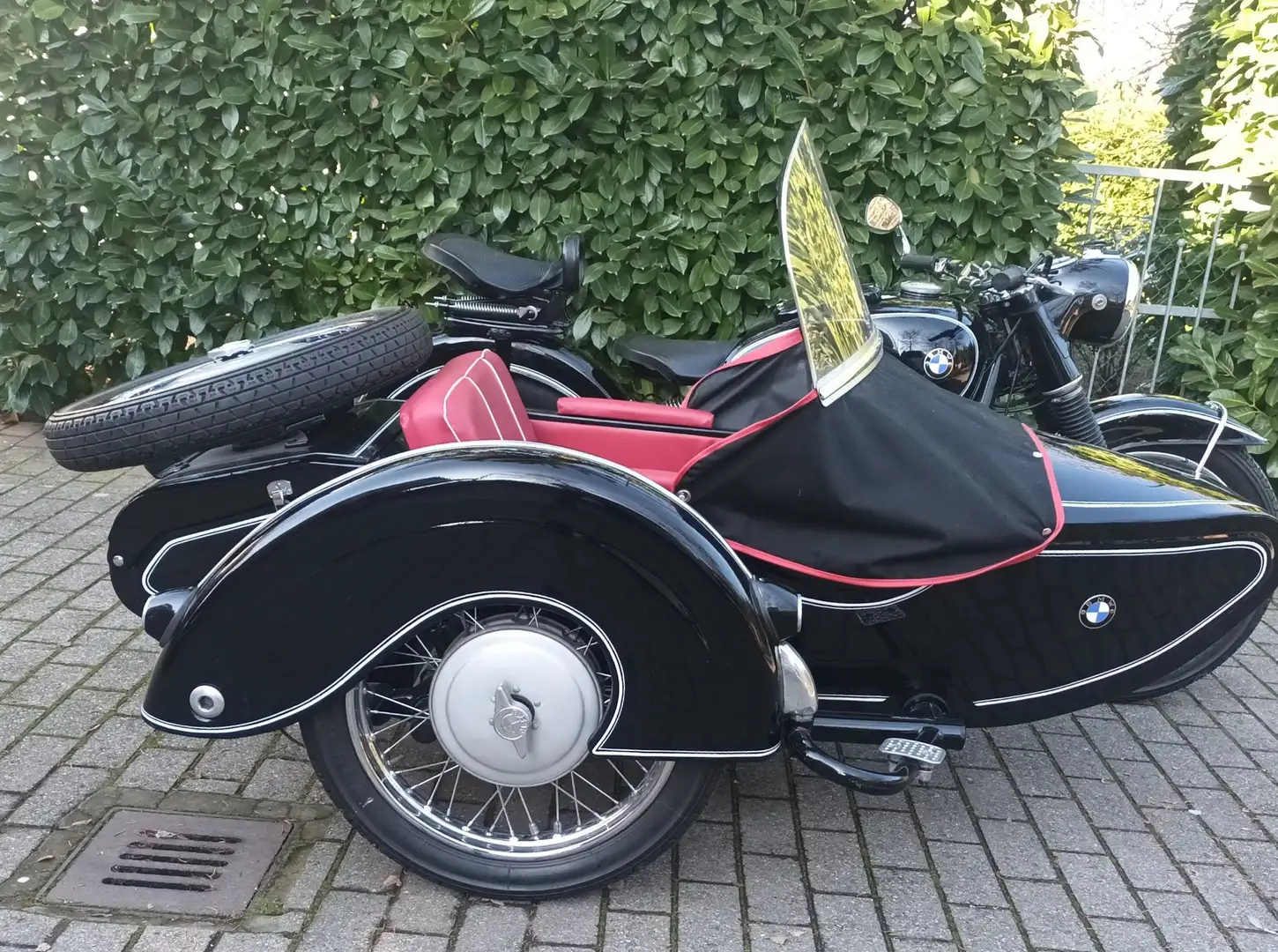 BMW R 67 BMW R67/3  - Sidecar SPEZIAL BMW Schwarz - 2