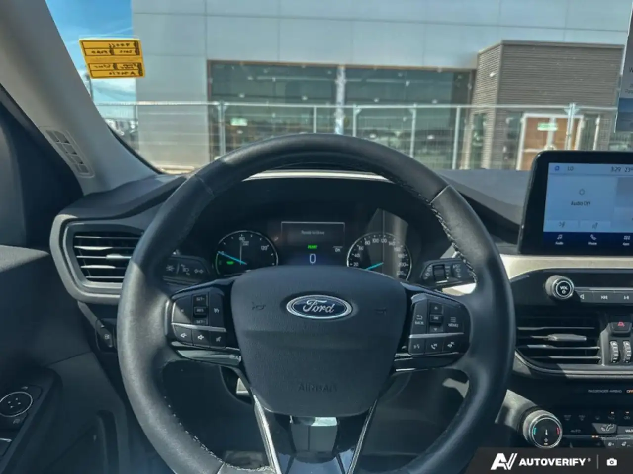 Ford Escape снимка Ford Escape