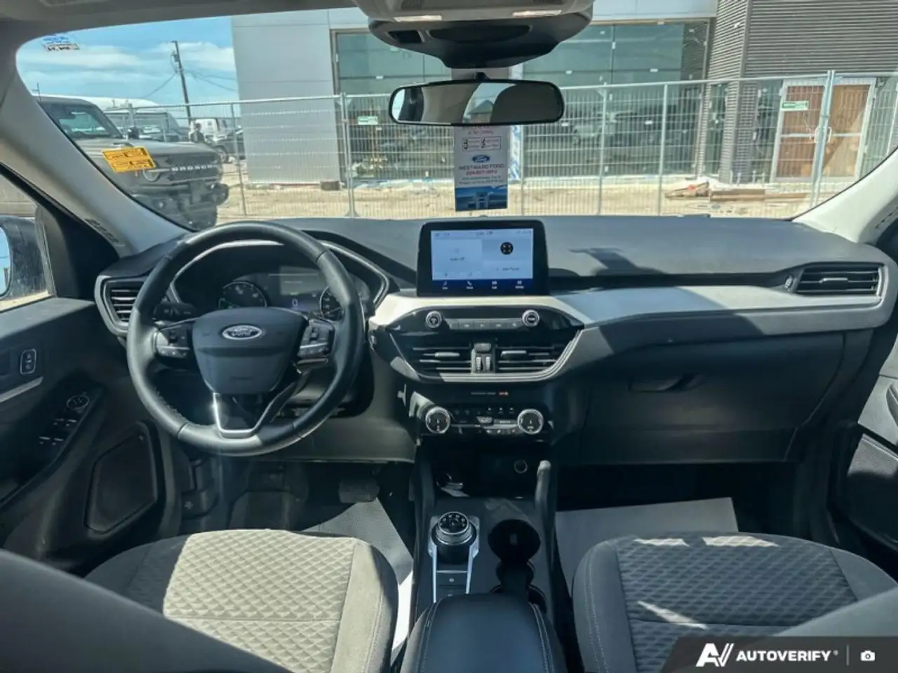 Ford Escape снимка Ford Escape