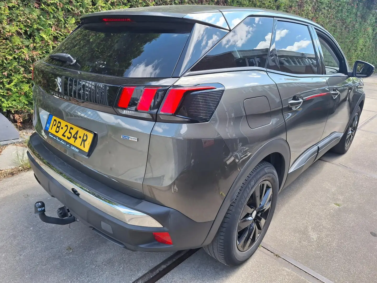 Peugeot 3008 1.2 PureTech Blue Lease Executive Grigio - 2