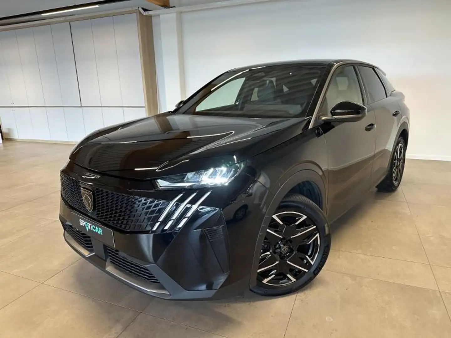 Peugeot 3008 Allure 1.2 136 PK E-DCT 6 Noir - 1
