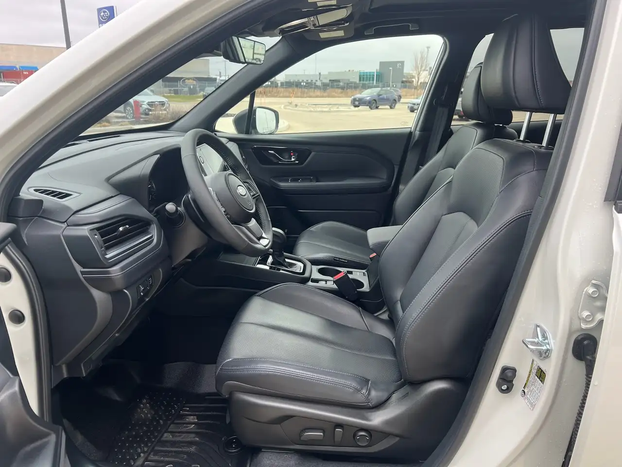 Subaru Forester снимка Subaru Forester