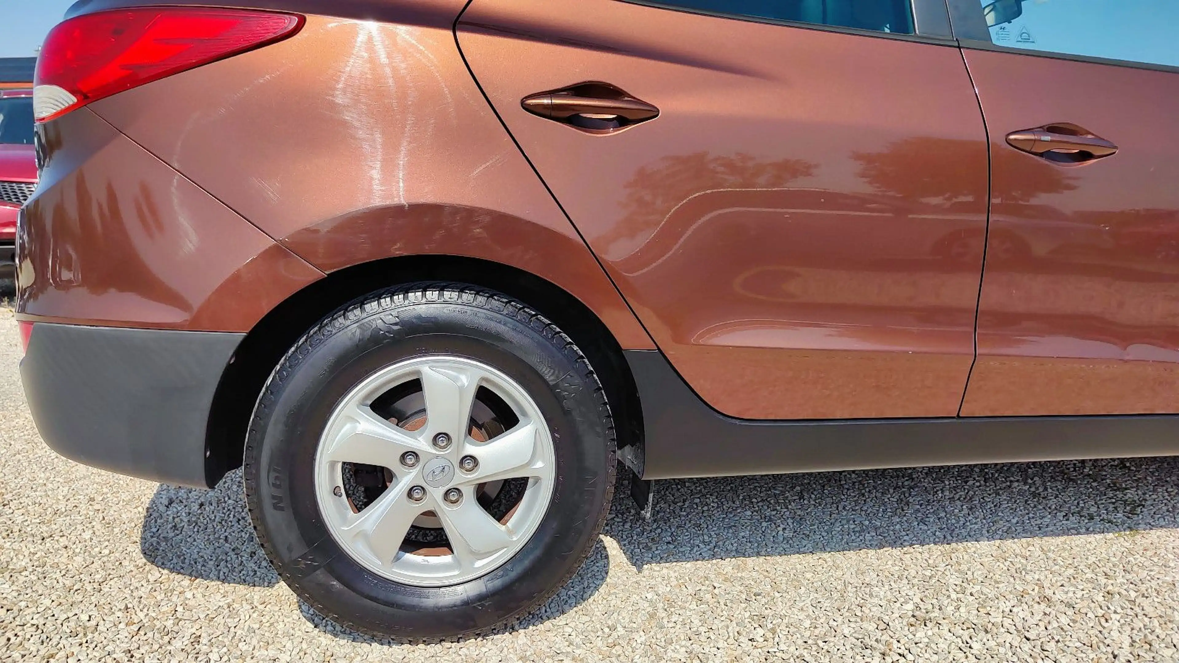 Hyundai iX35 Style AWD 4x4 Leder* AHK* 4x Sitzheizung* — photo 12