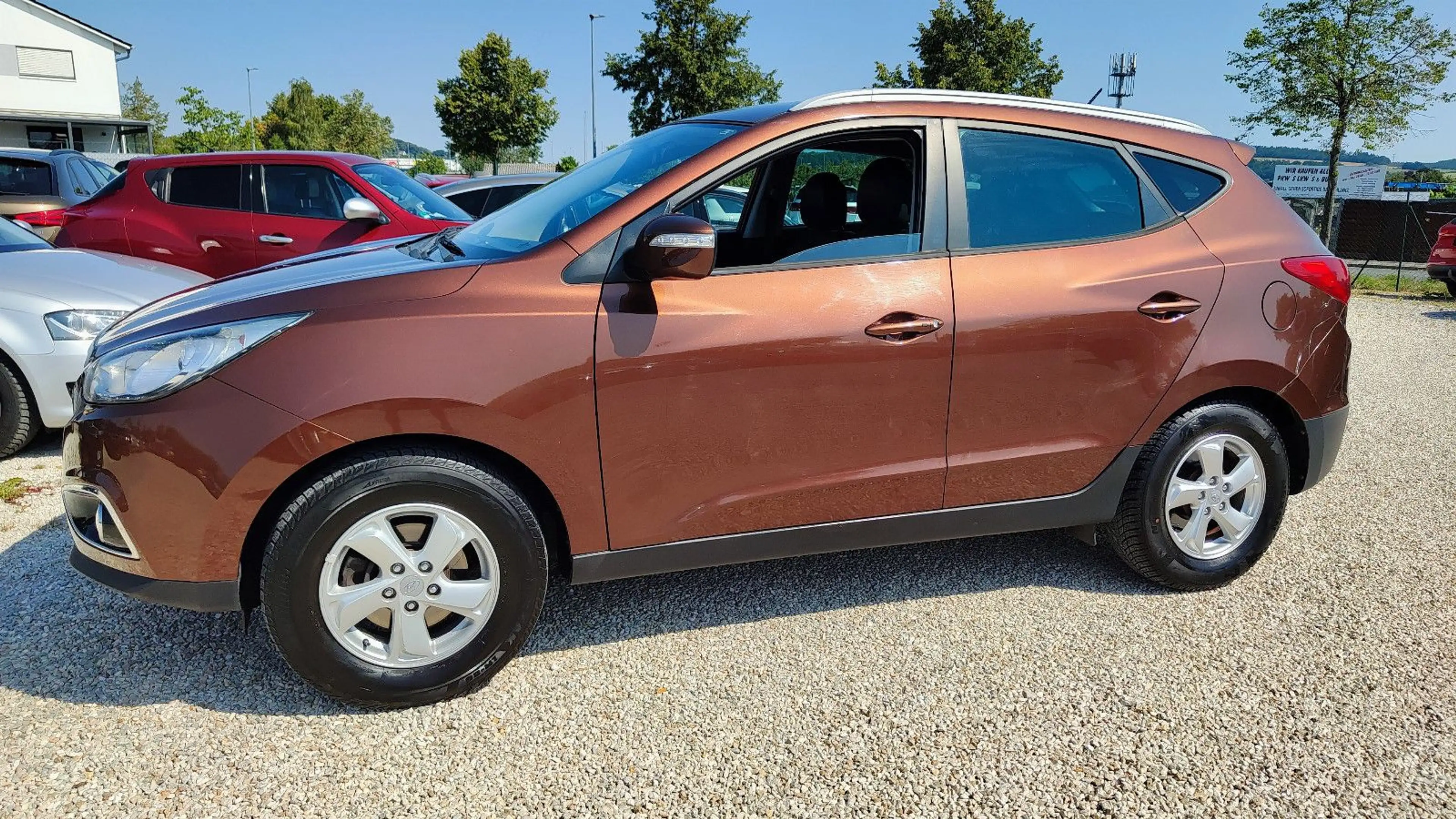 Hyundai iX35 Style AWD 4x4 Leder* AHK* 4x Sitzheizung* — photo 2