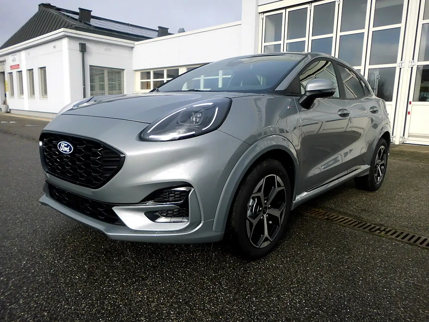 Ford Puma 1,0 EcoBoost Hybrid ST-Line Aut. Grau - 1