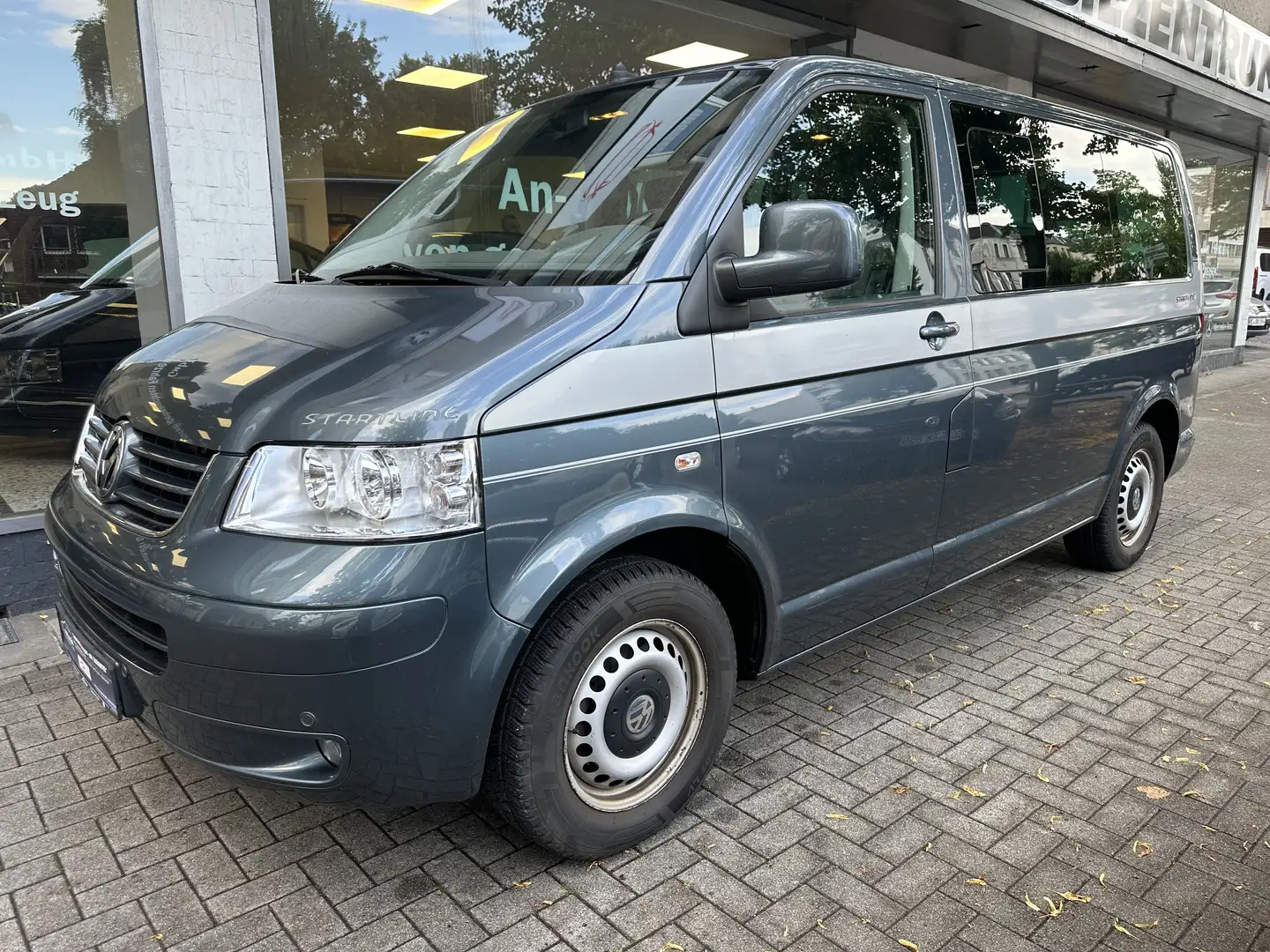 Volkswagen T5 Multivan Multivan Startline*Klima*Sitzheizung*AHK* Gris - 1