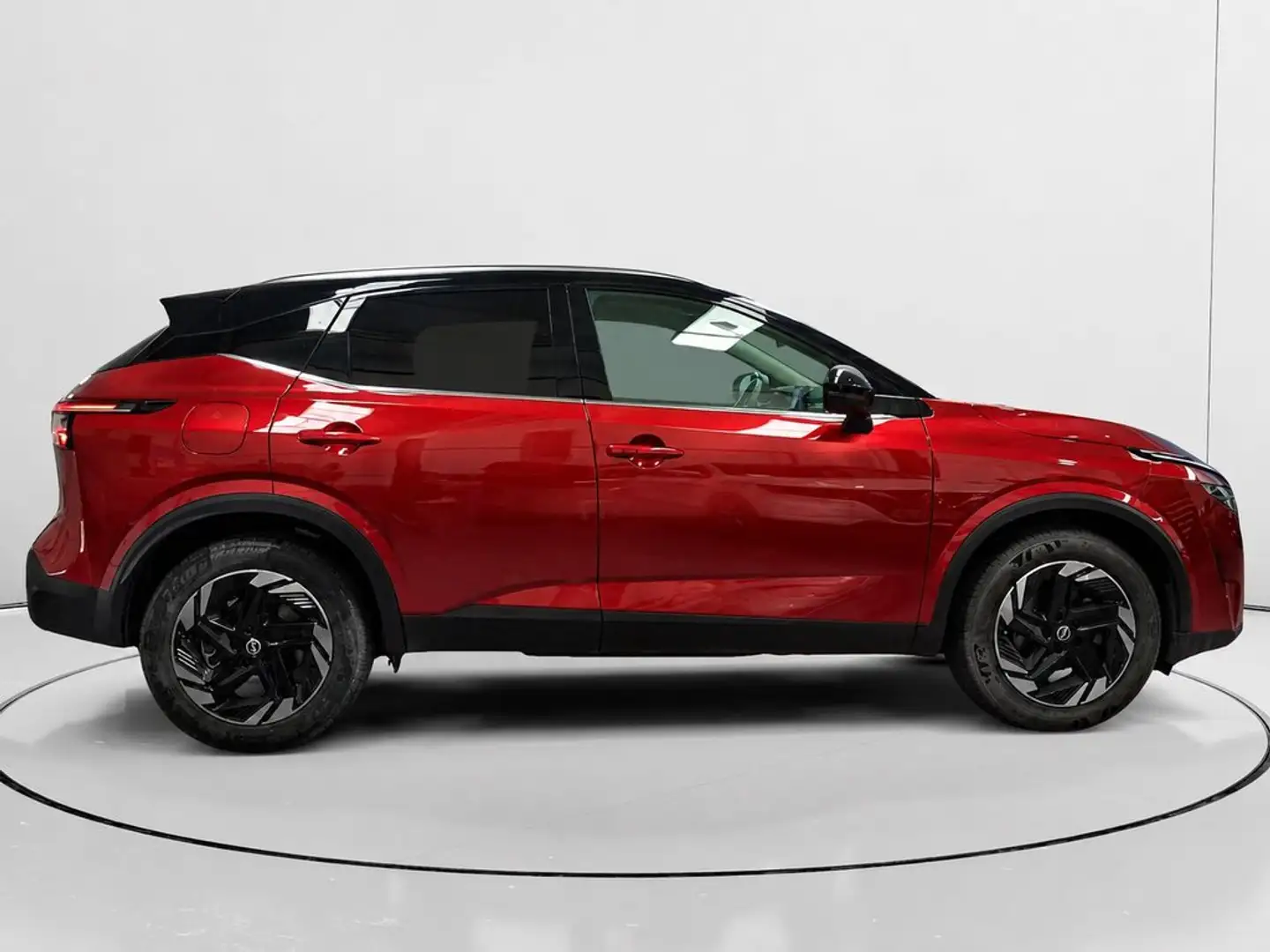 Nissan Qashqai 1.3 DIG-T mHEV 12V N-Connecta 4x2 Aut. 117kW Rojo - 2