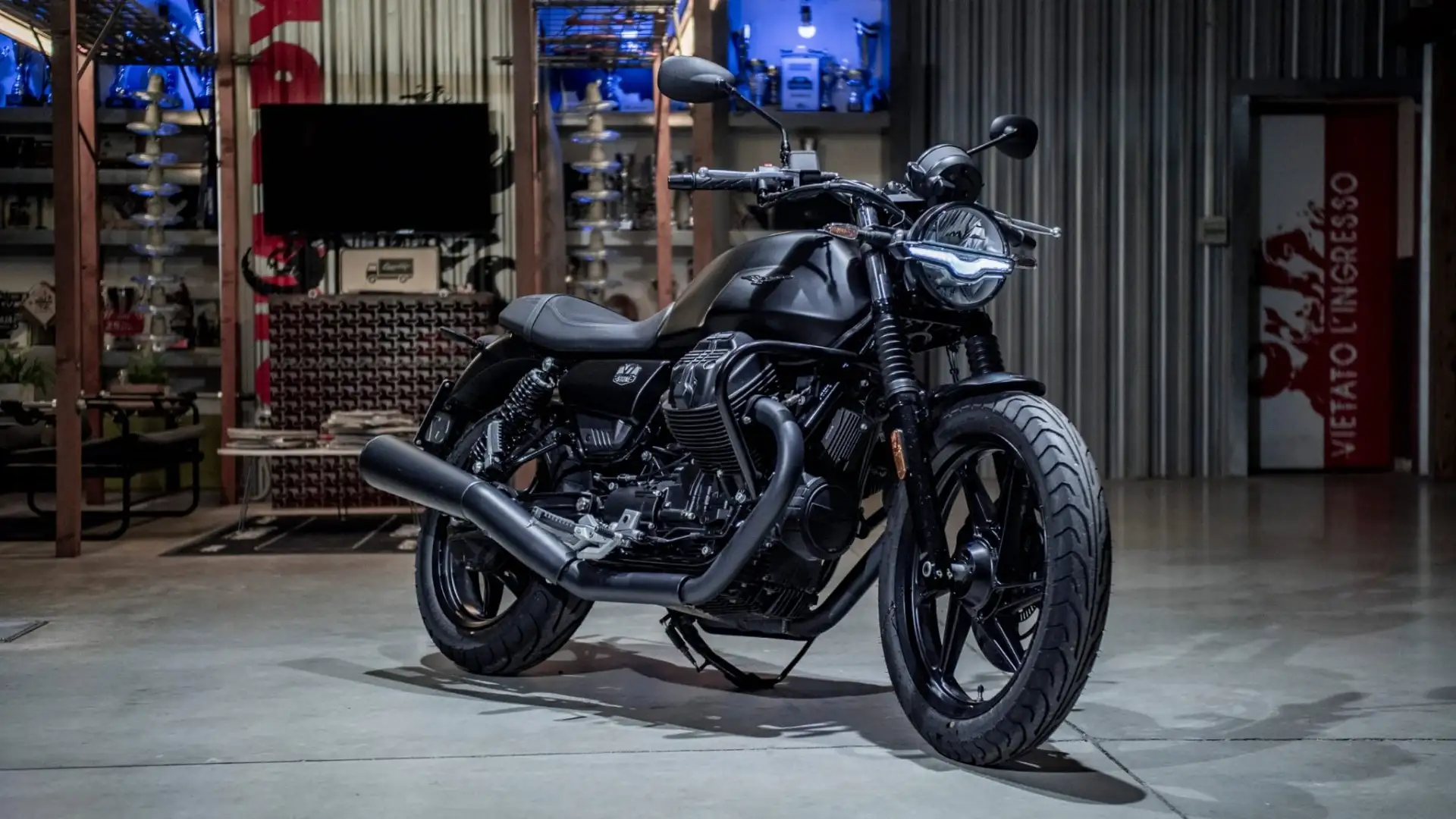 Moto Guzzi V 7 V7 stone 850 Nero - 1