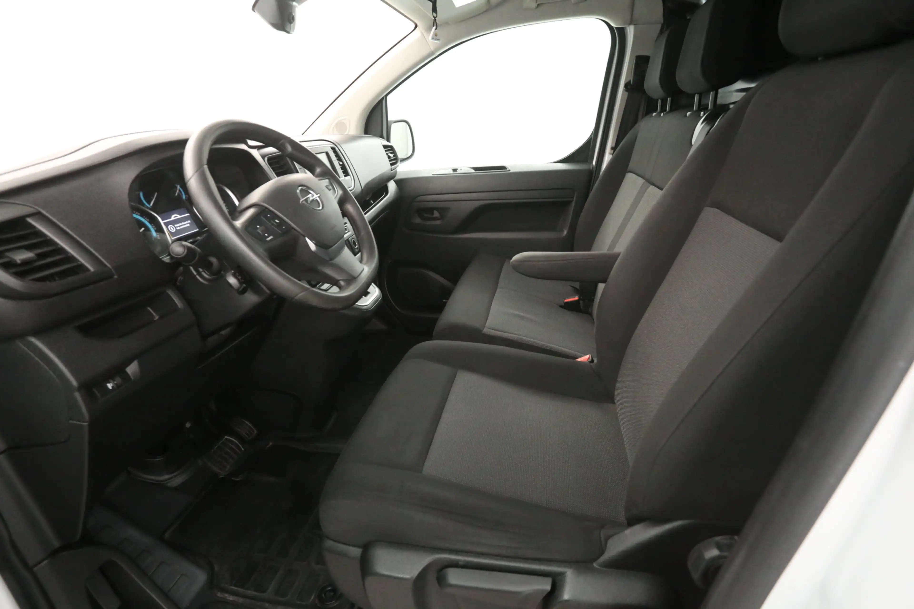 Opel Vivaro-e 75 kWh L3H1 | Snelladen | SOH 93% | Airco | Camera — photo 24