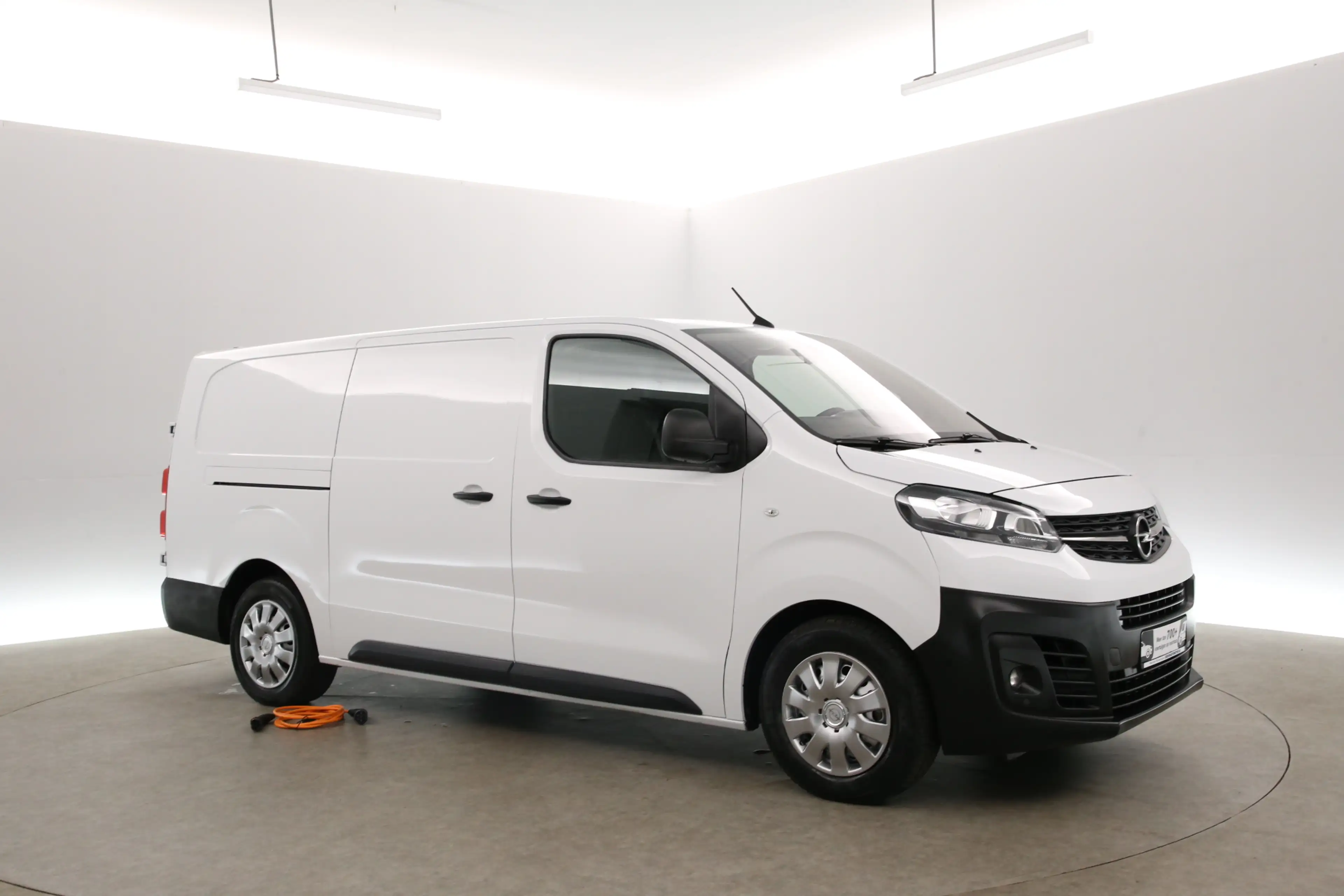 Opel Vivaro-e 75 kWh L3H1 | Snelladen | SOH 93% | Airco | Camera — photo 6