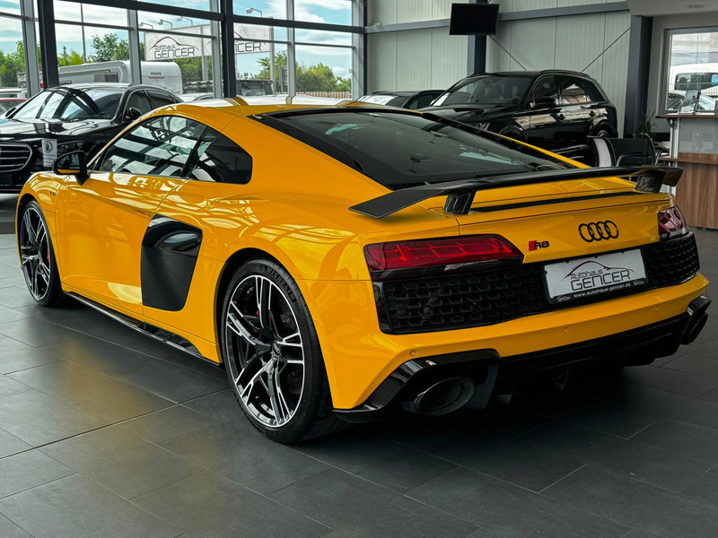 Audi R8 Coupe 5.2 FSI quattro performance"Keramik" — photo 6