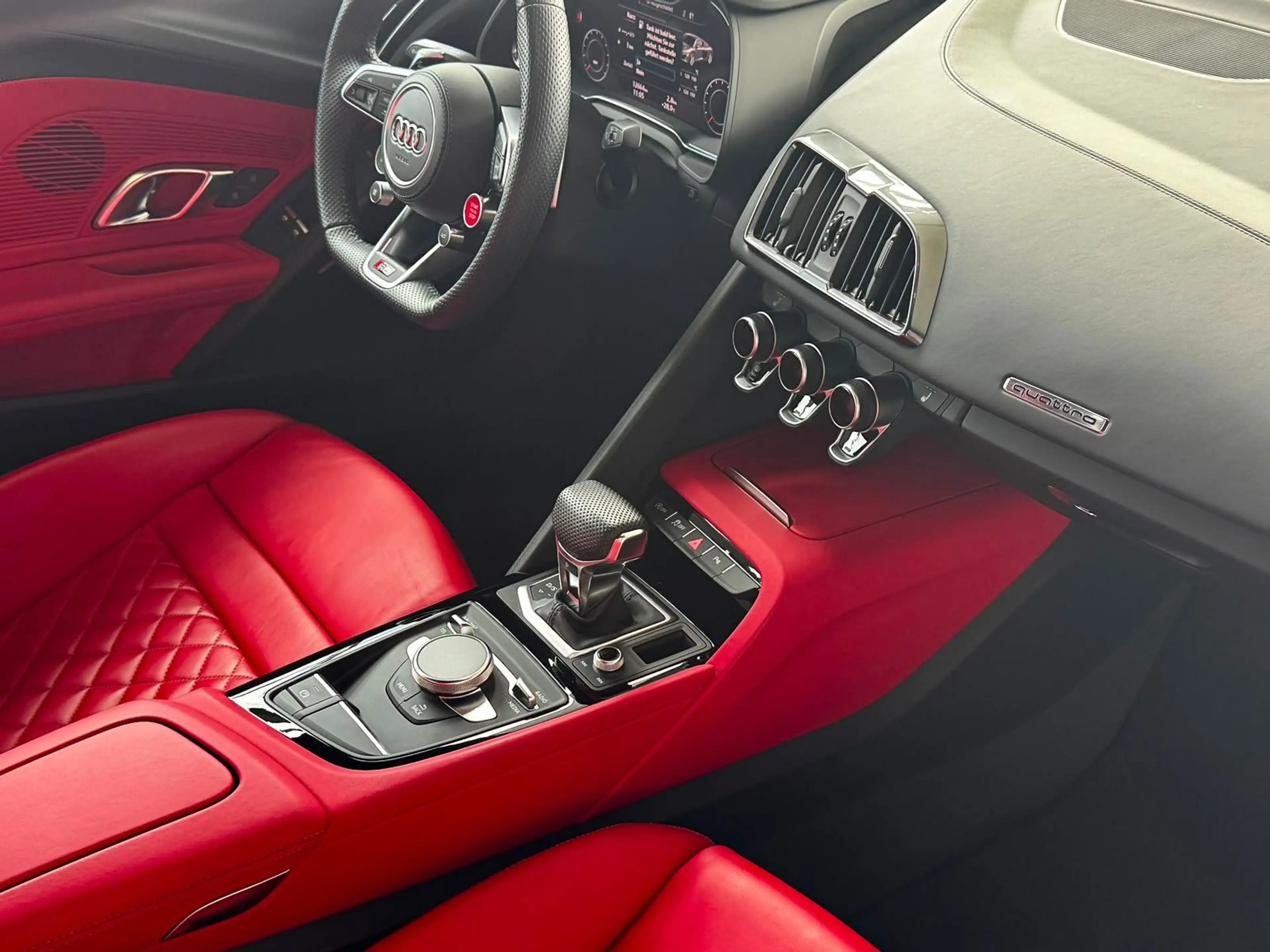 Audi R8 Coupe 5.2 FSI quattro performance"Keramik" — photo 15