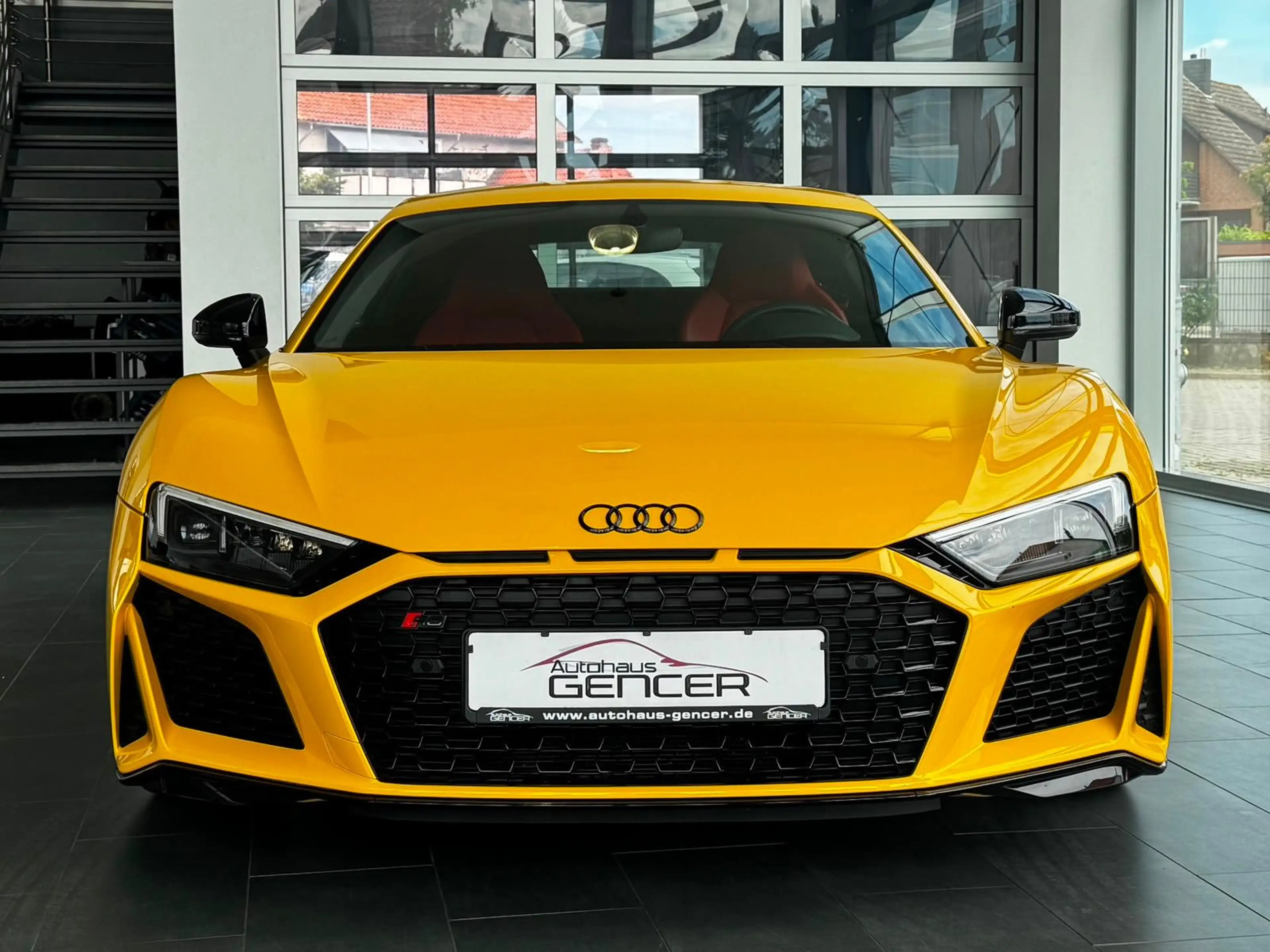 Audi R8 Coupe 5.2 FSI quattro performance"Keramik" — photo 2