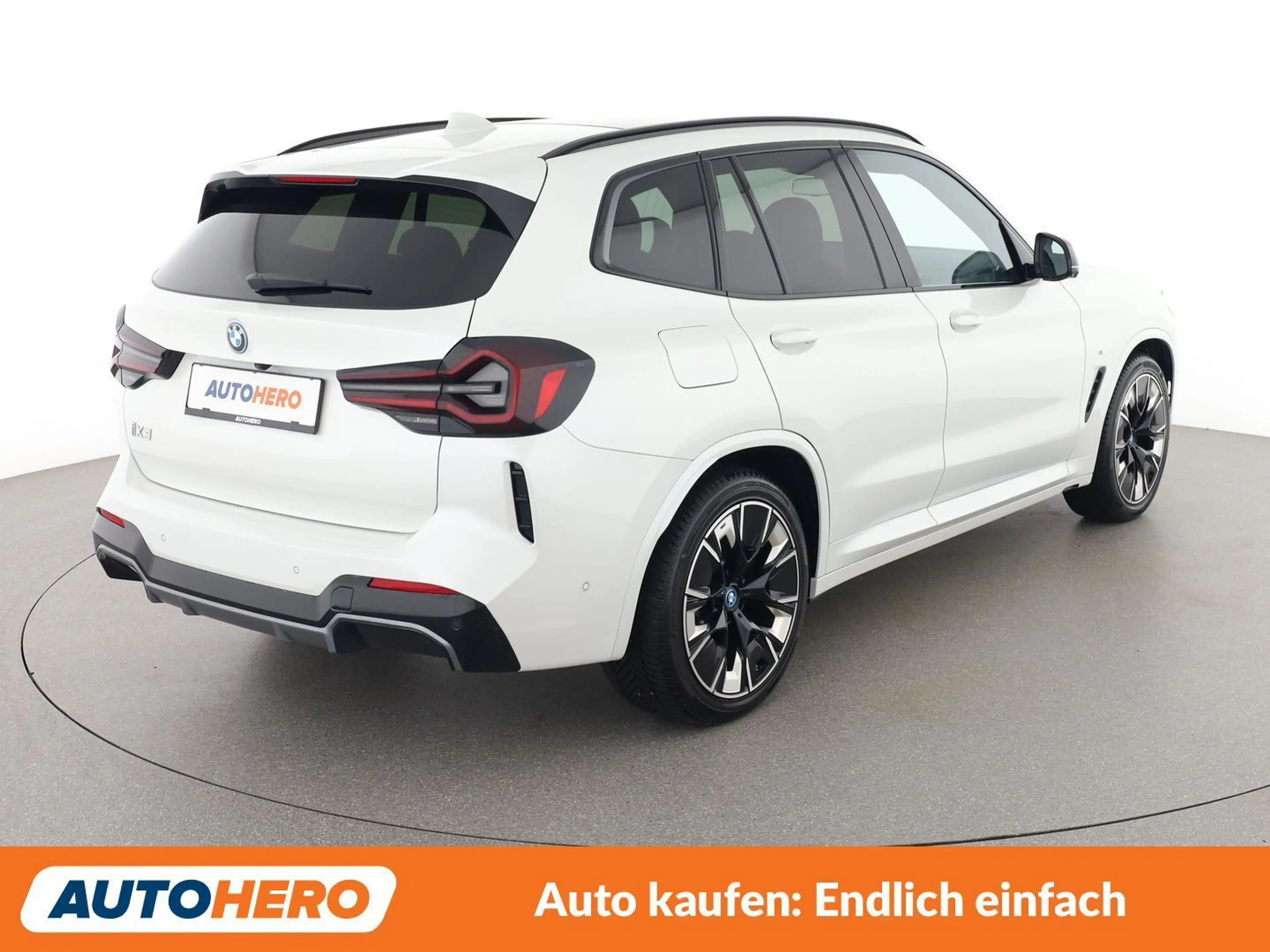 BMW iX3 electric drive 210 kW Impressive — photo 6