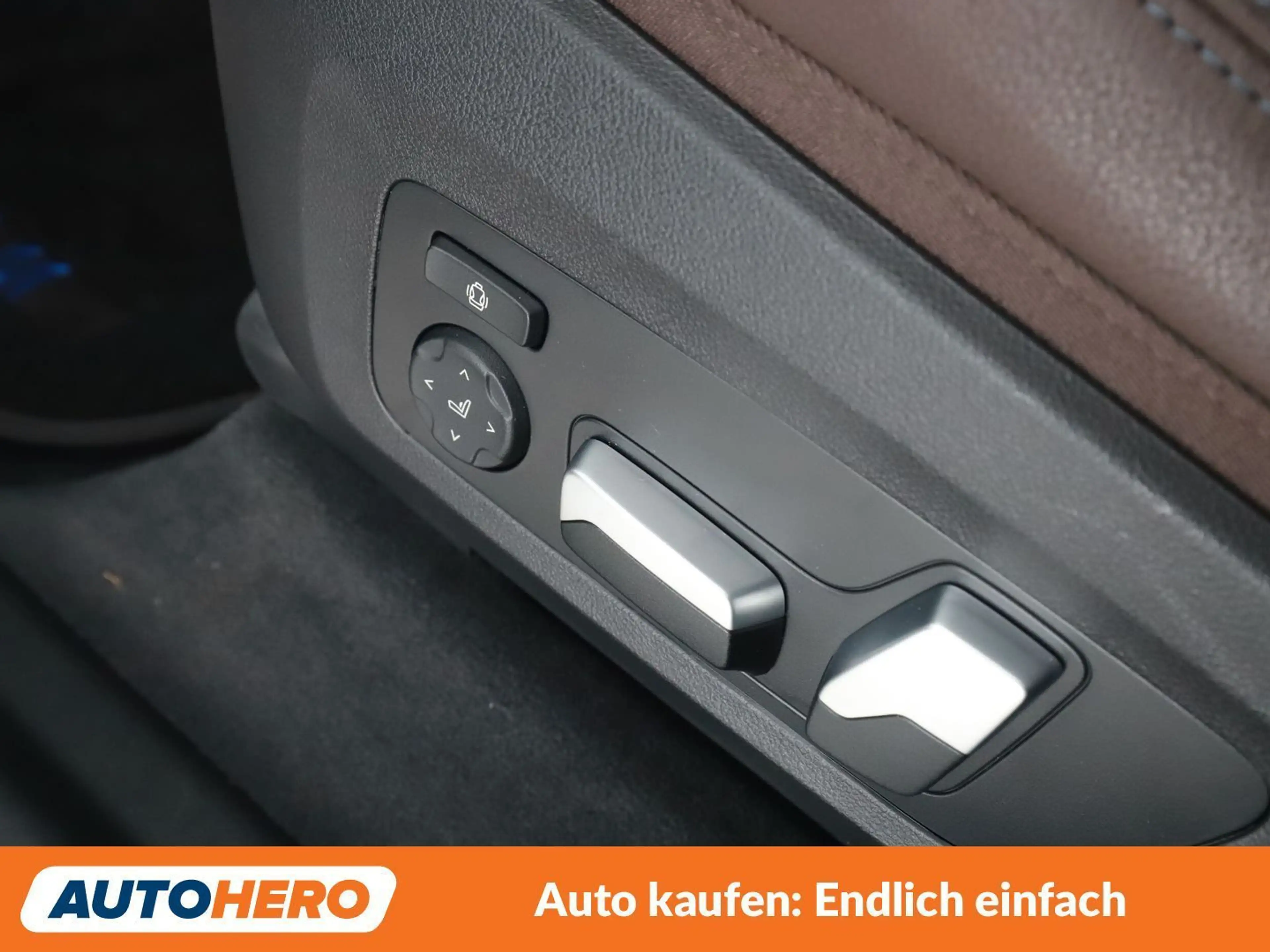 BMW iX3 electric drive 210 kW Impressive — photo 32