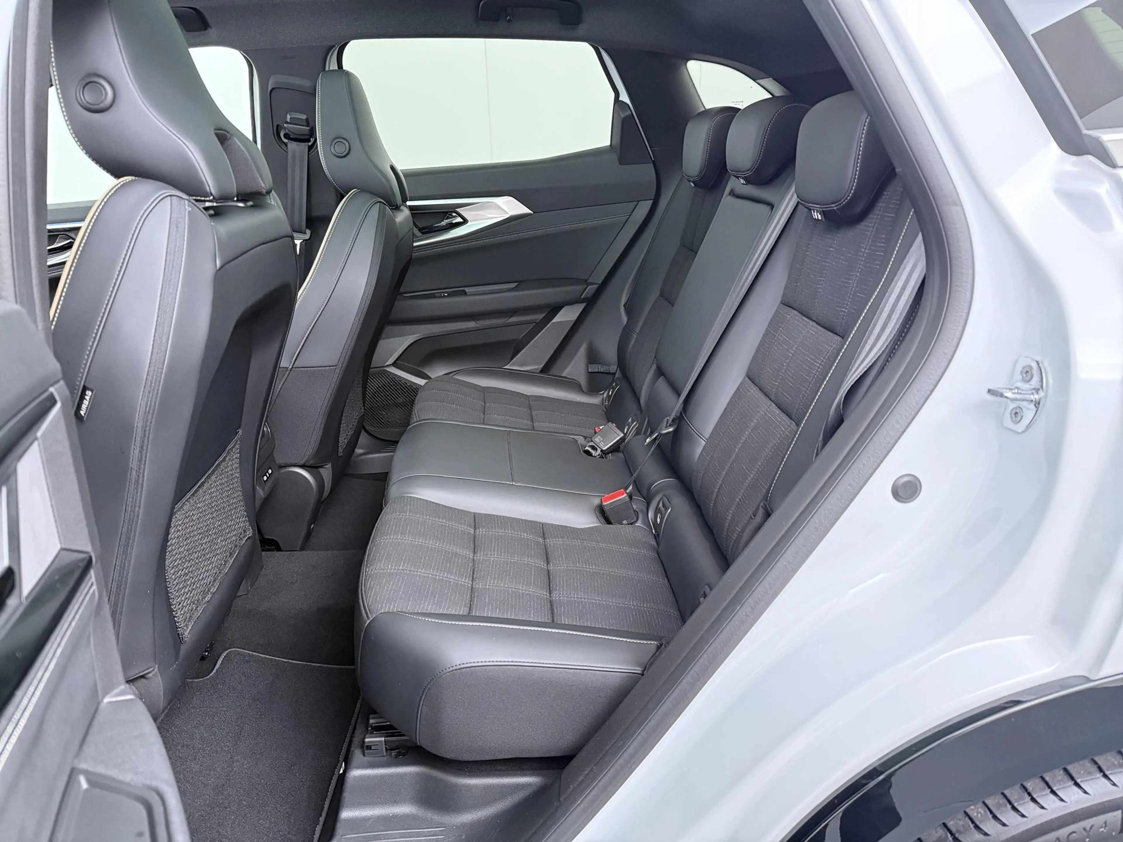 Renault Austral iconic E-Tech full hybrid 200 | Trekhaak | Panoram — photo 14
