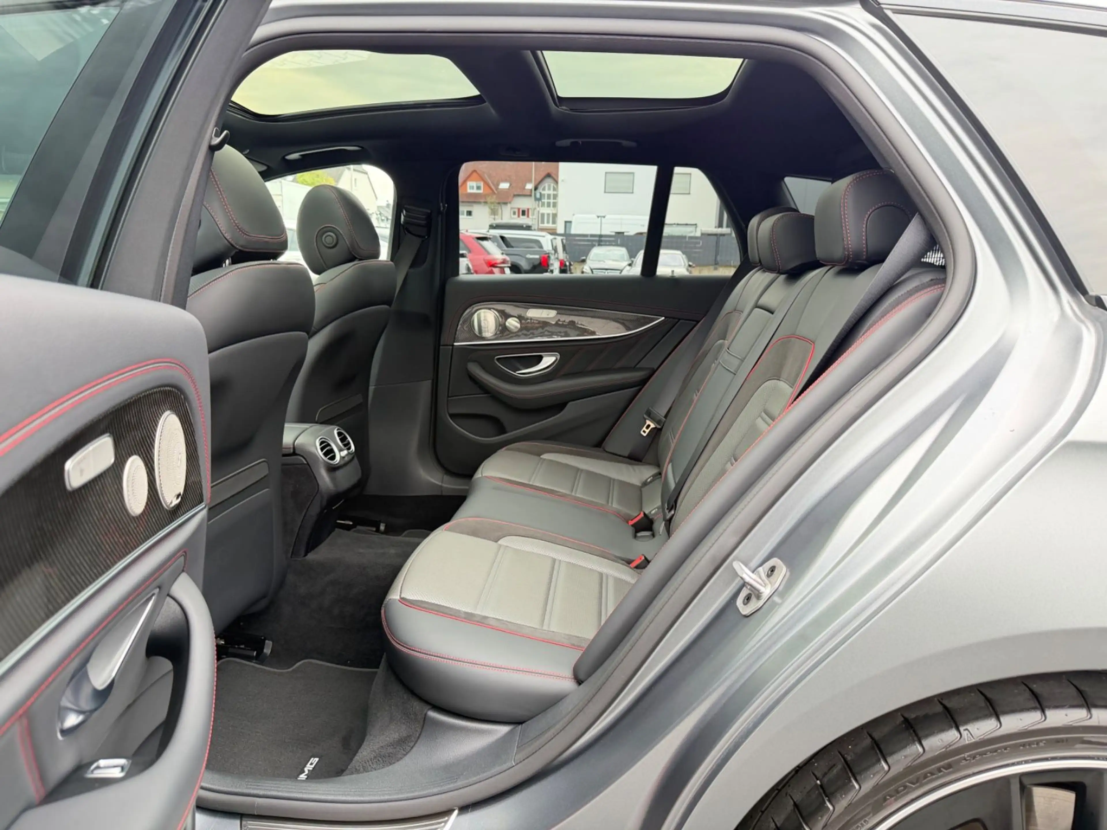 Mercedes-Benz E 53 AMG E53*AMG*4MATIC+*DESIGNO*360°ACC*HUD*LED*AHK*DAB* — photo 10