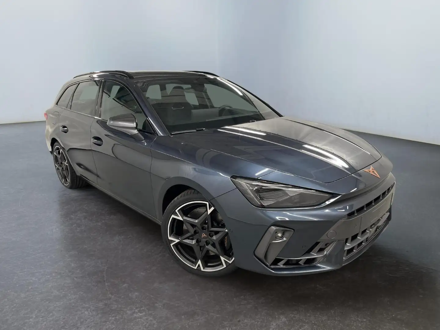 CUPRA Leon Sportstourer VZ 2.0 TSI 333PS/245kW 4x4 DSG7 20... - 1