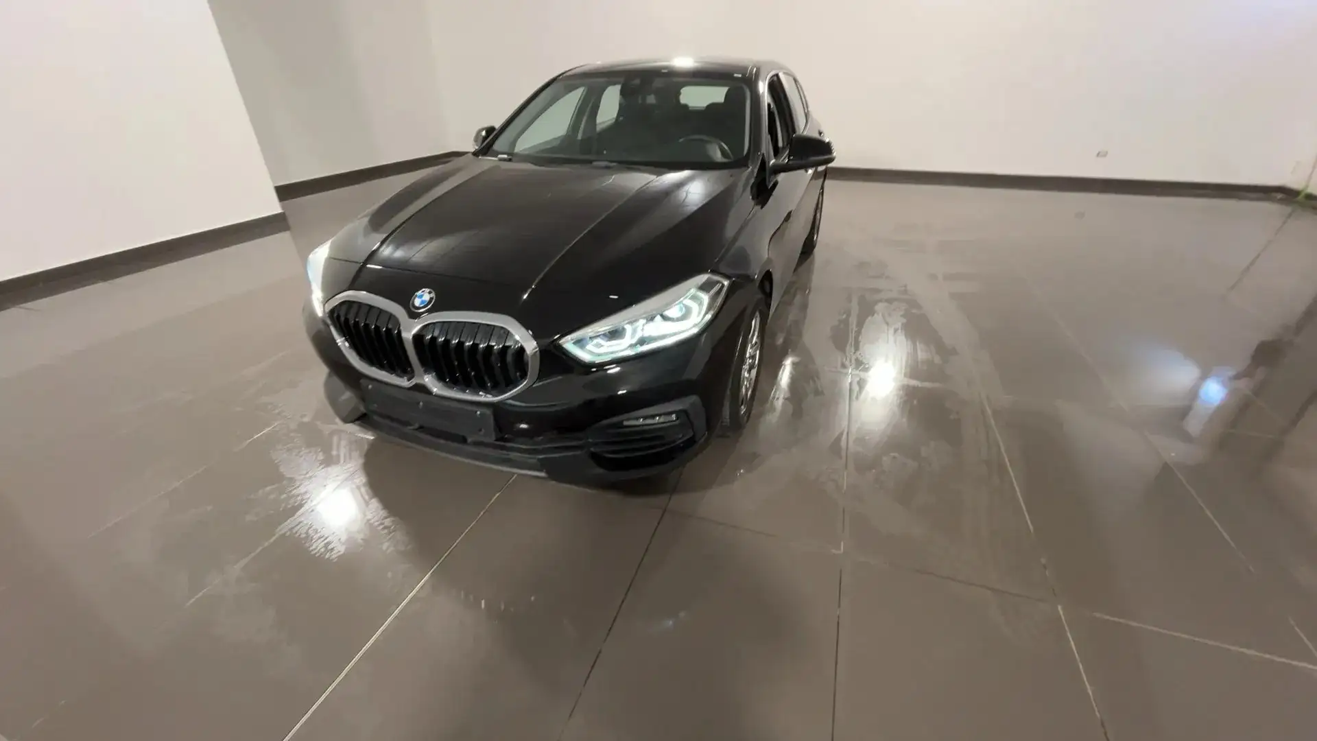 BMW 118 118i Business Advantage 136cv Schwarz - 1