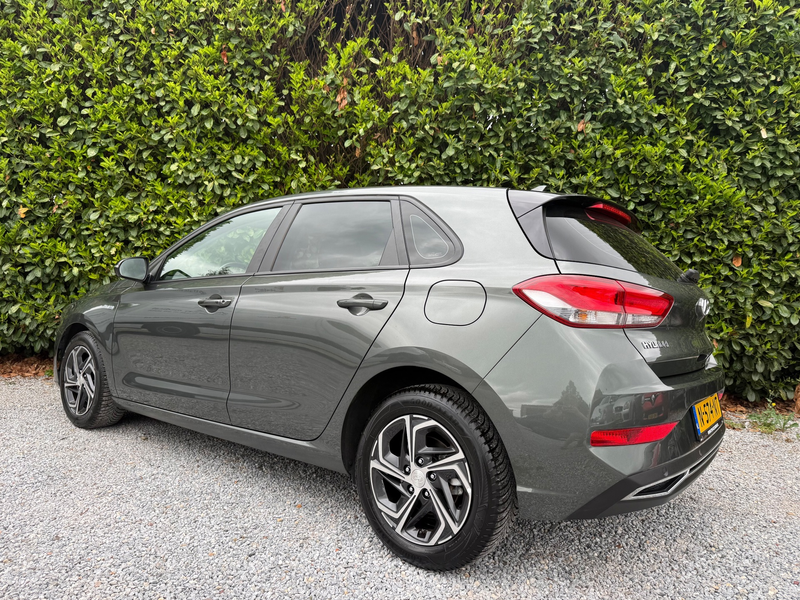Hyundai i30 1.0 T-GDi MHEV Comfort Smart |CARPLAY|CAMERA|NAVI — photo 6