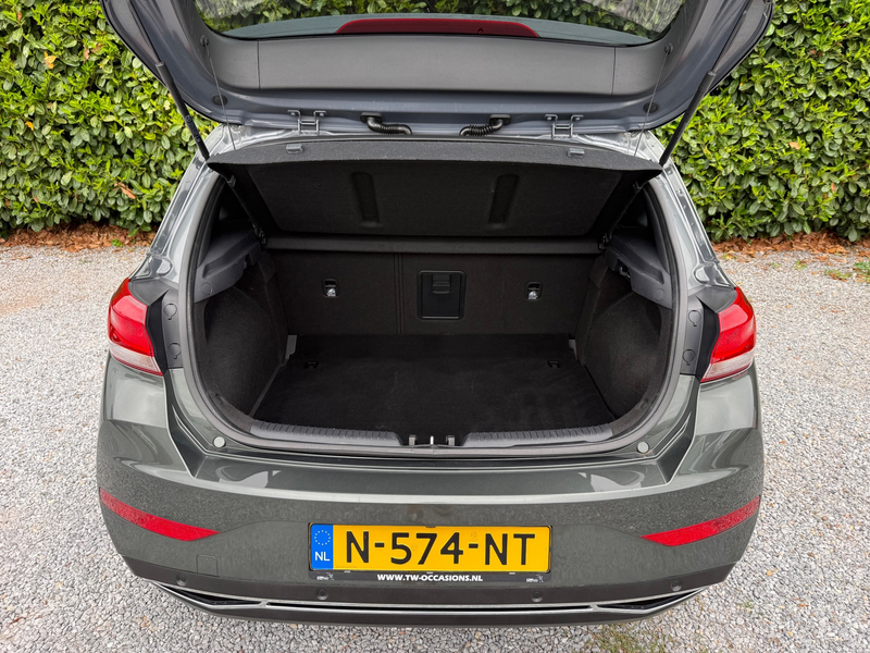 Hyundai i30 1.0 T-GDi MHEV Comfort Smart |CARPLAY|CAMERA|NAVI — photo 8
