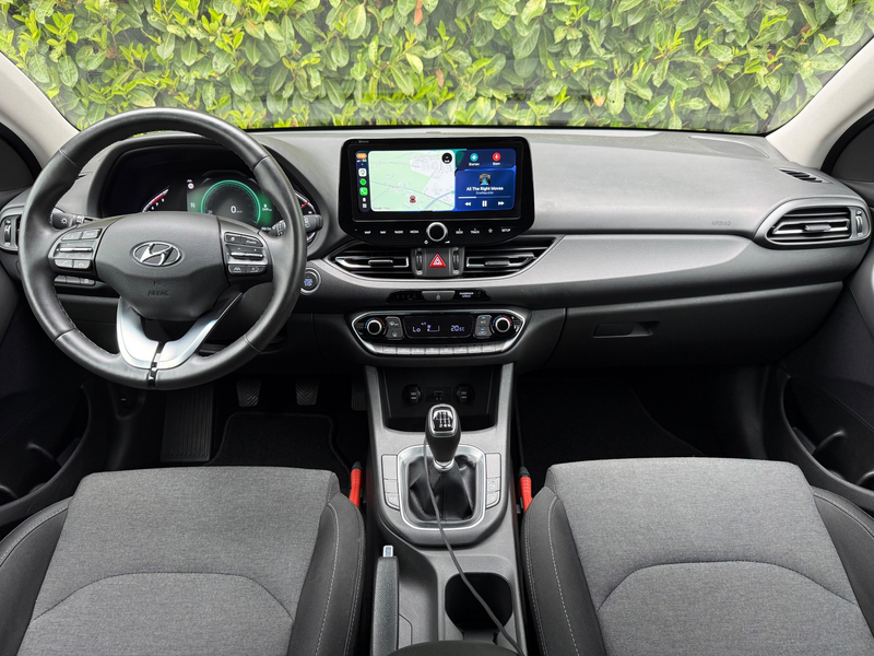 Hyundai i30 1.0 T-GDi MHEV Comfort Smart |CARPLAY|CAMERA|NAVI — photo 3