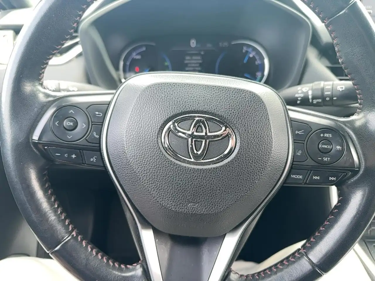 Toyota RAV 4 Prime снимка Toyota RAV 4 Prime
