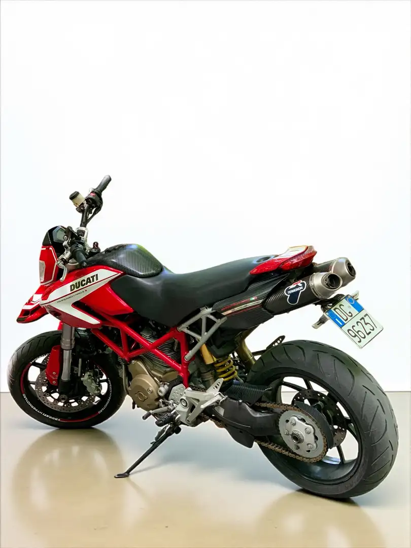 Ducati Hypermotard 1100 - 2