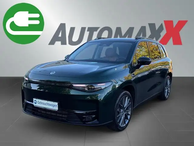 Leapmotor C10