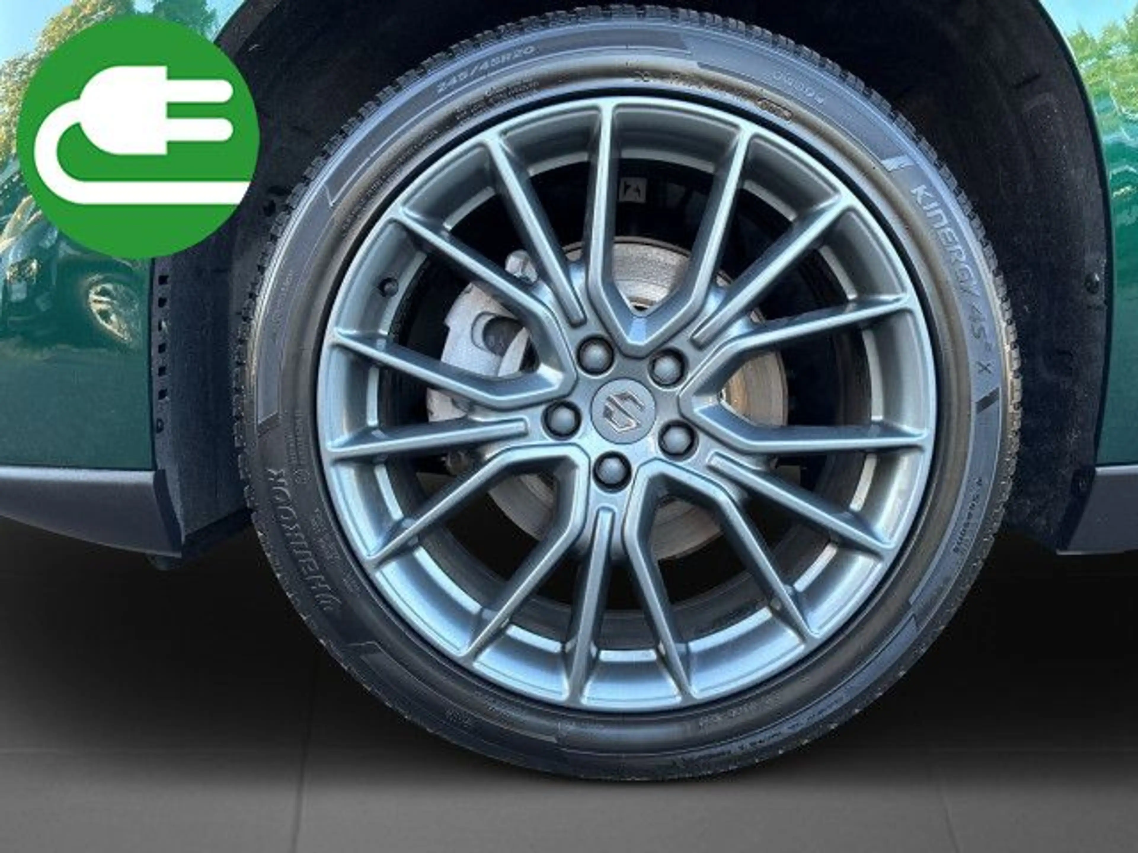 Leapmotor C10 Desgin PHEV Bluetooth Navi LED Vollleder Klima — photo 9