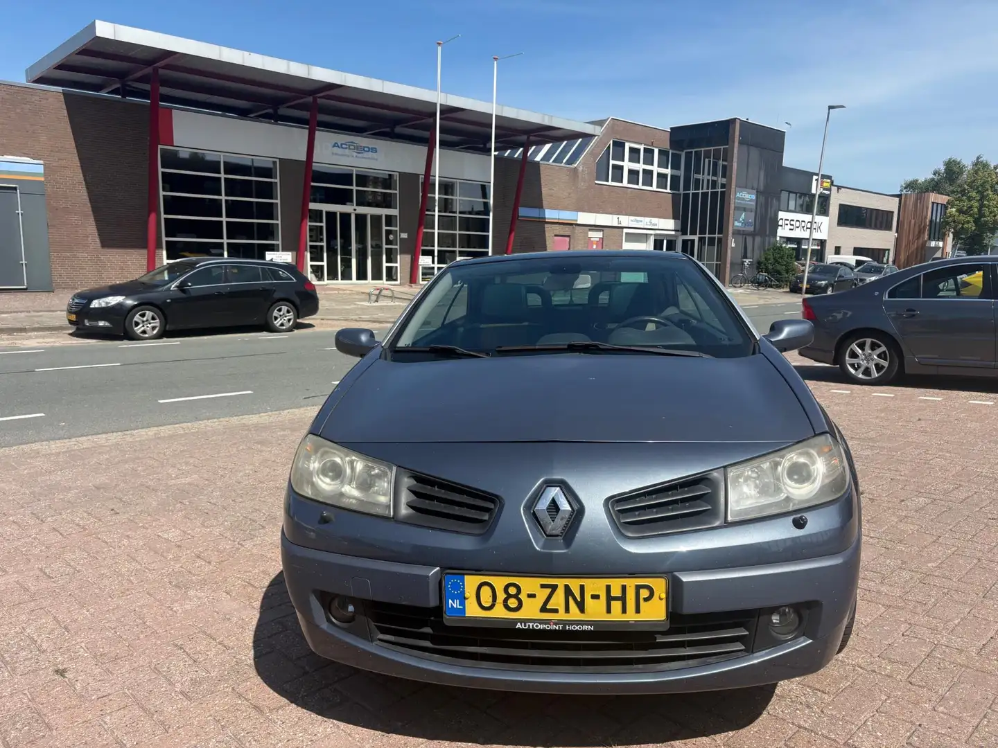 Renault Megane Coupé-Cabriolet 2.0-16V Tech Line Leer Pano Blauw - 2