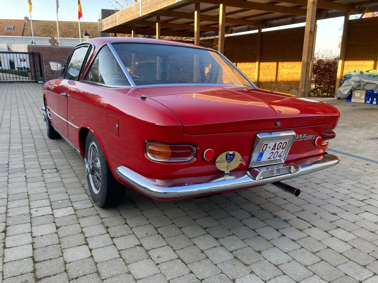Fiat 2300S, foto 10