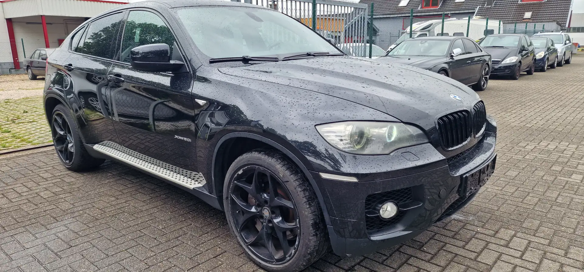 BMW X6 xDrive50i Negru - 1