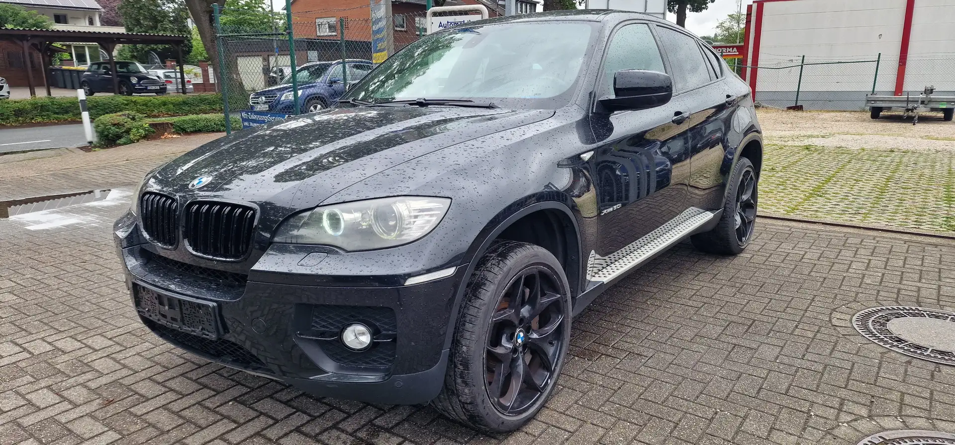 BMW X6 xDrive50i Negru - 2
