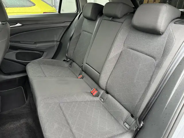 Volkswagen Golf view 10