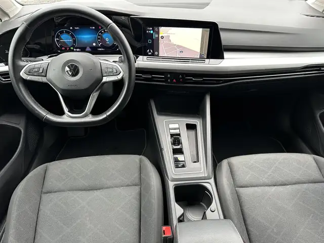 Volkswagen Golf view 11