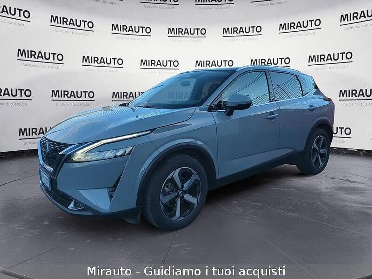 Nissan Qashqai MHEV 140 CV N-Connecta Gris - 2