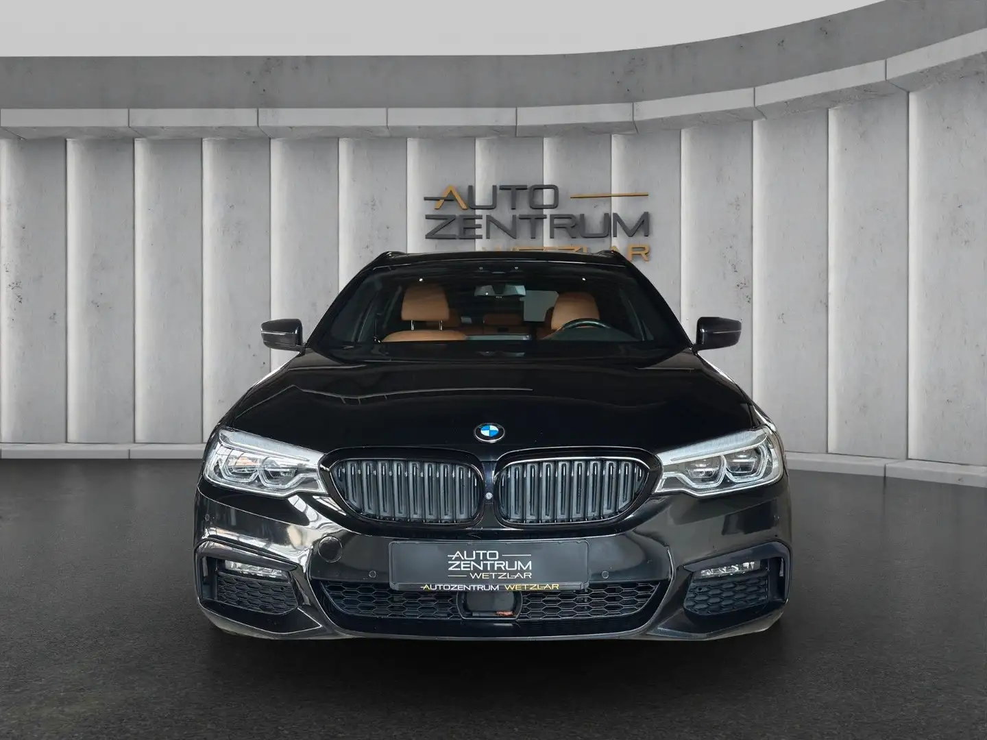 BMW 540 d xDrive Touring M Sport Pan H&K HUD BBS 20" Schwarz - 2