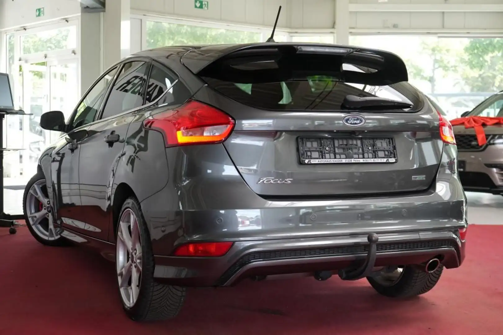Ford Focus 1.5 Titanium *Navi*Kamera* Gris - 2