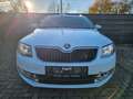 Skoda Octavia Combi 1.4 NAVI DAB PDC TEMPO KLIMA MFL Weiß - thumbnail 3