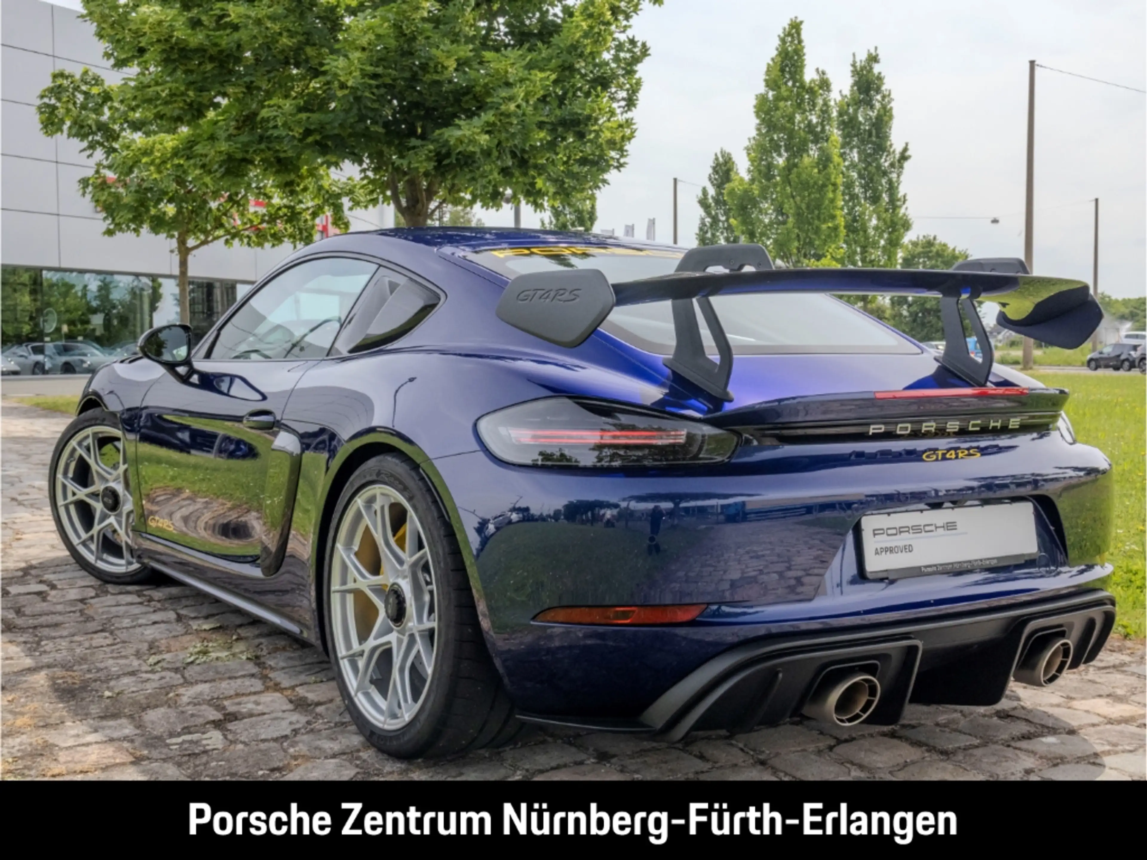 Porsche Cayman 718 GT4 RS — photo 3