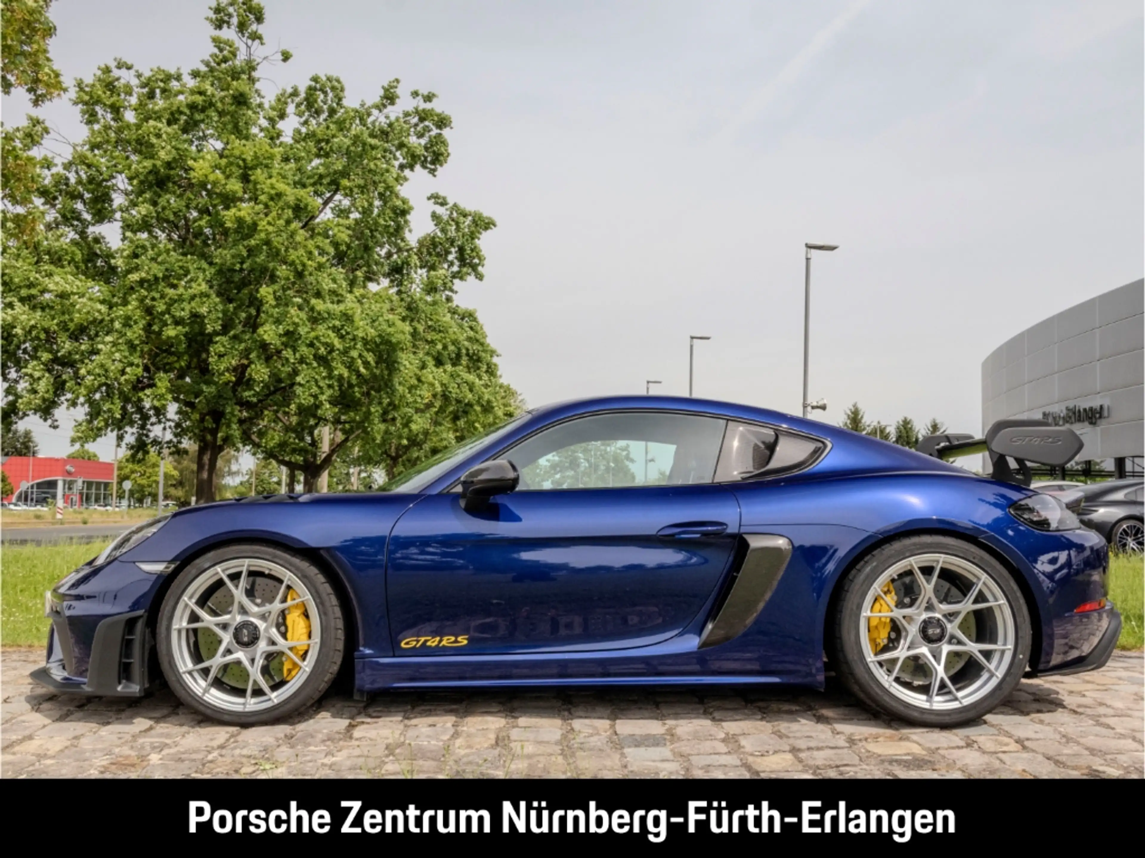 Porsche Cayman 718 GT4 RS — photo 2